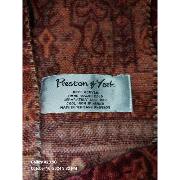Preston & York Autumn Red Orange Scarf Made In Germany Acrylic 62x11.5 Inches - Picture 3 of 3